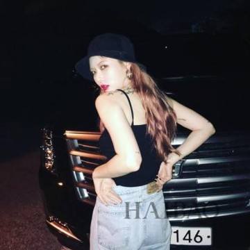 十万个女妖精内购破解版下载